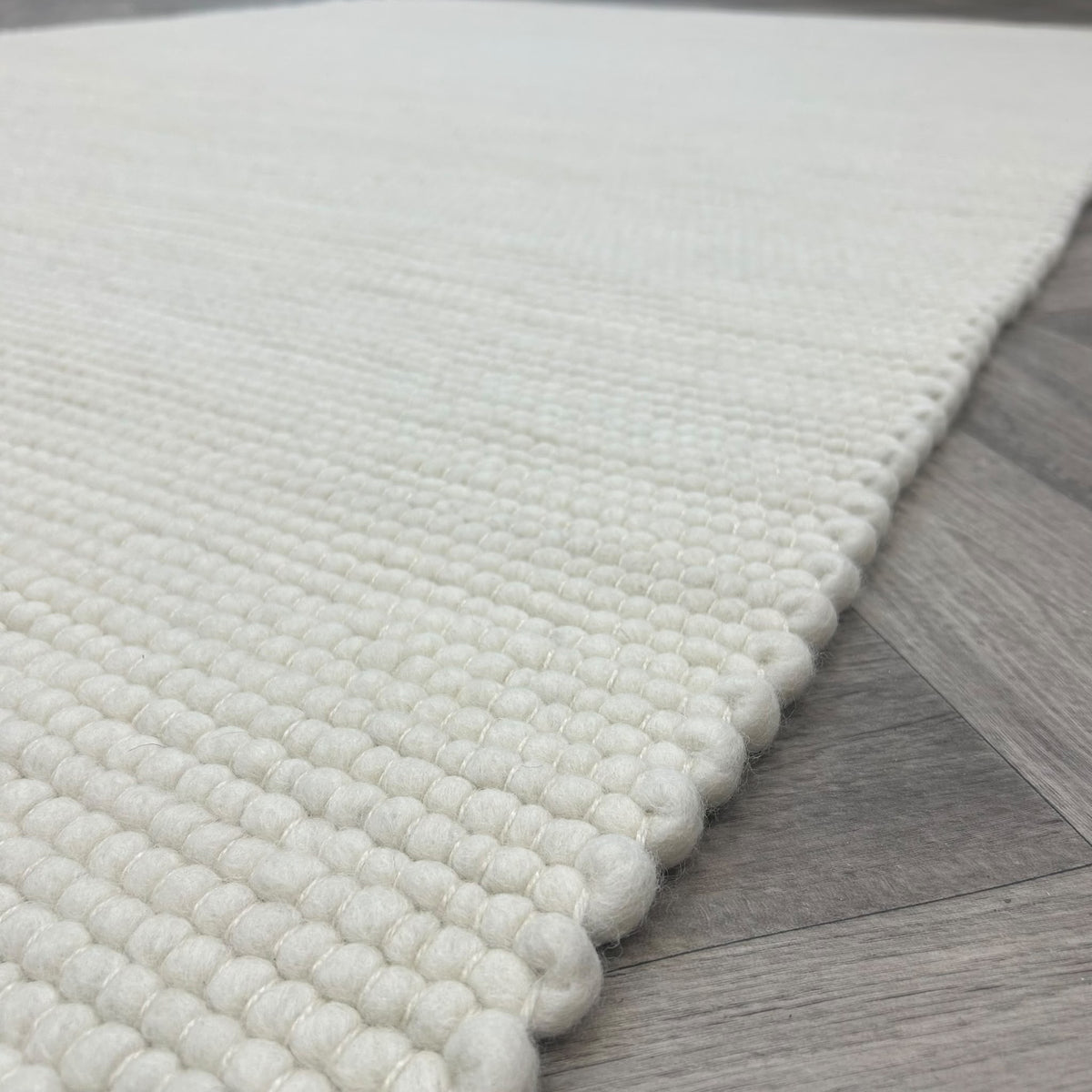 Brinker Verona Ivory Vloerkleed - 200x300cm - QF Living