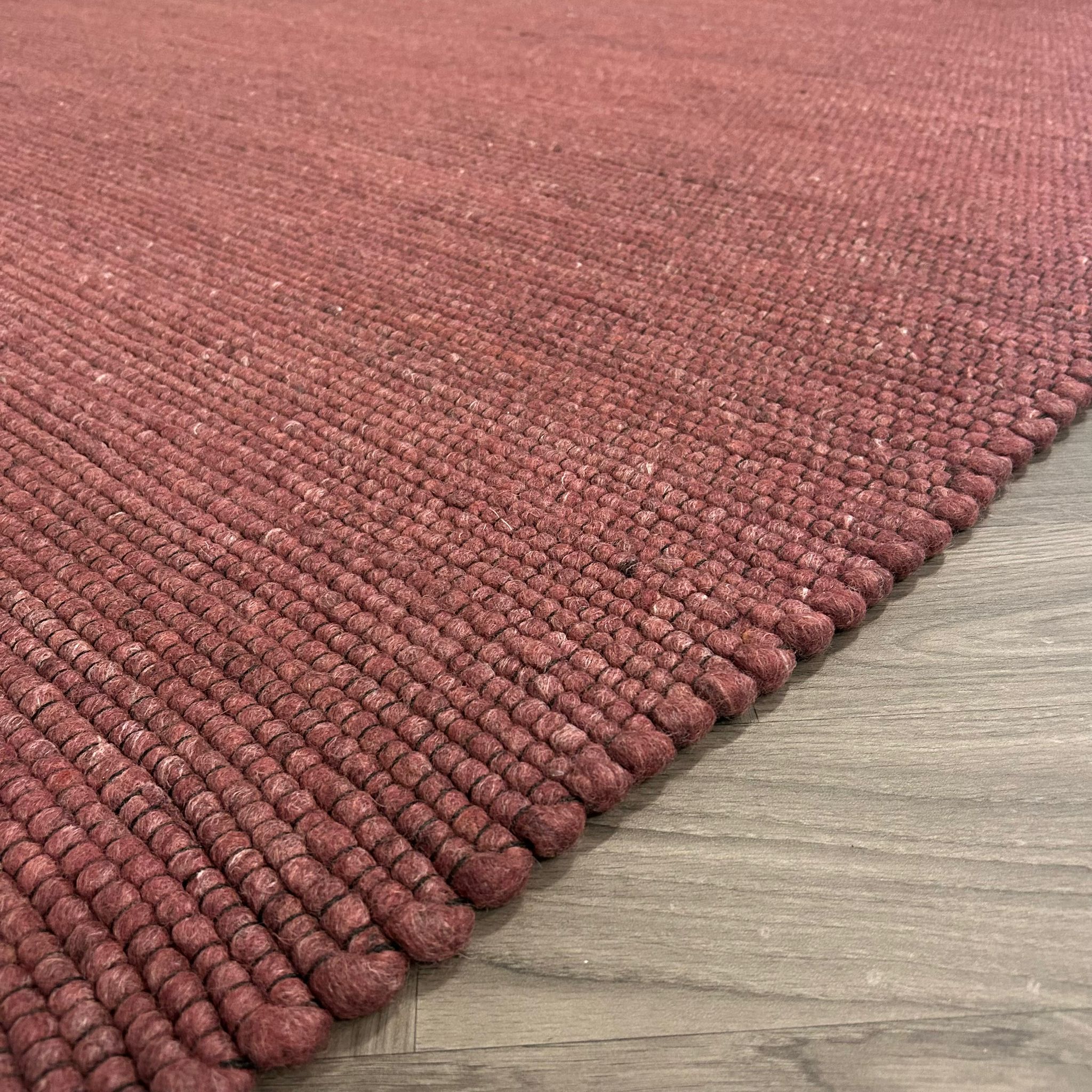 Montèl Cerezo 319 Bourgondy Vloerkleed - 170x230cm - aanzicht 3 - Vloerkleden Koning
