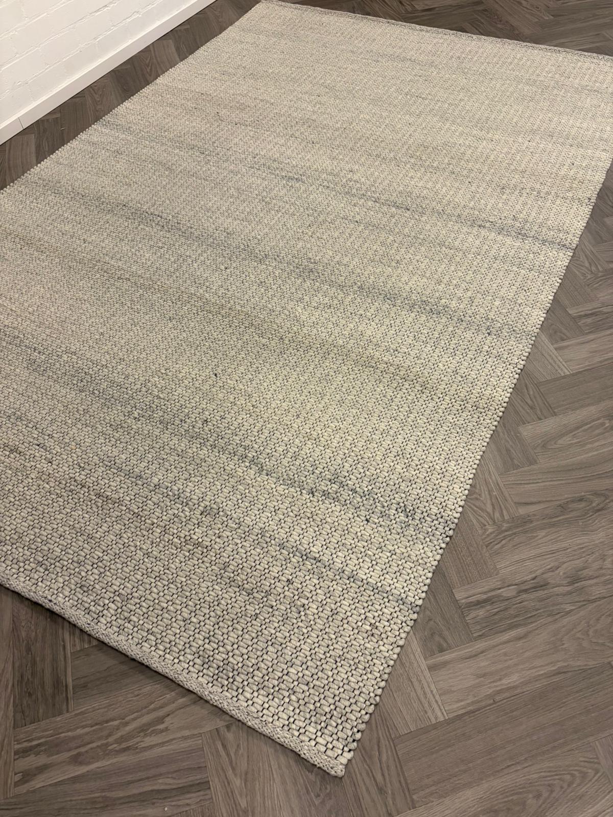 Montèl Collier Naturel Vloerkleed - 200x300cm - aanzicht 1 - Vloerkleden Koning