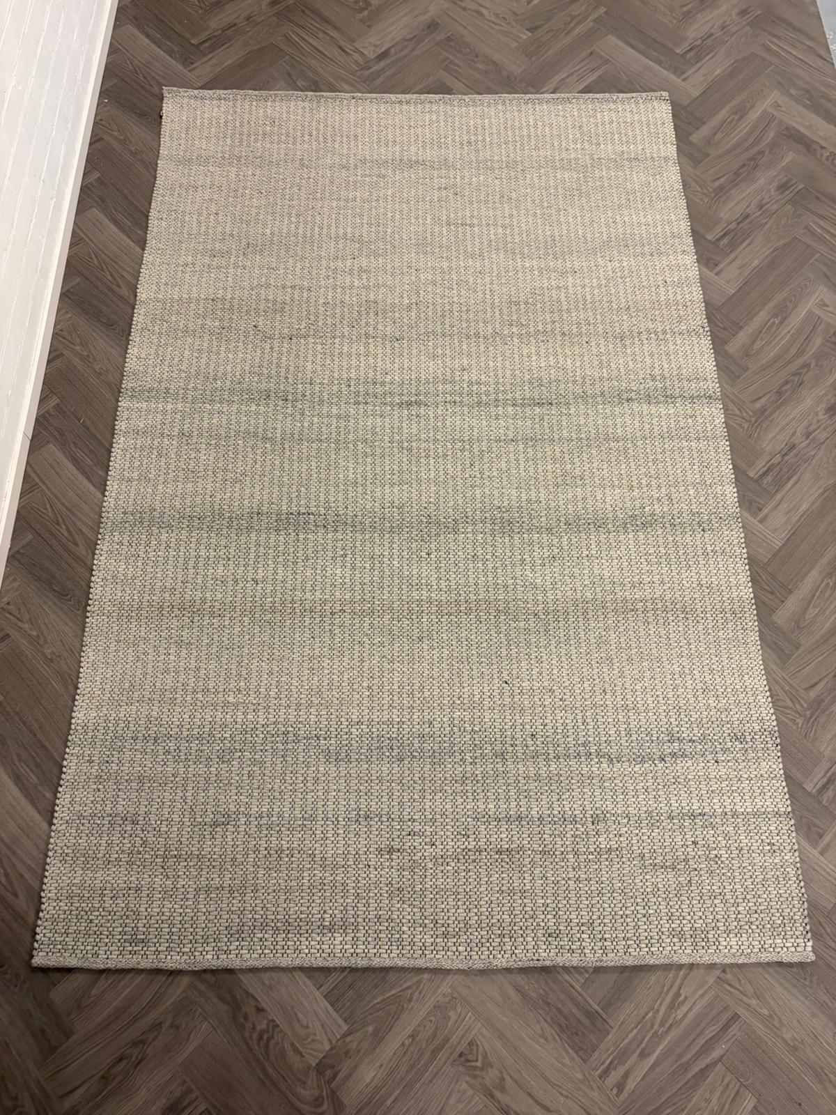 Montèl Collier Naturel Vloerkleed - 200x300cm - aanzicht 3 - Vloerkleden Koning