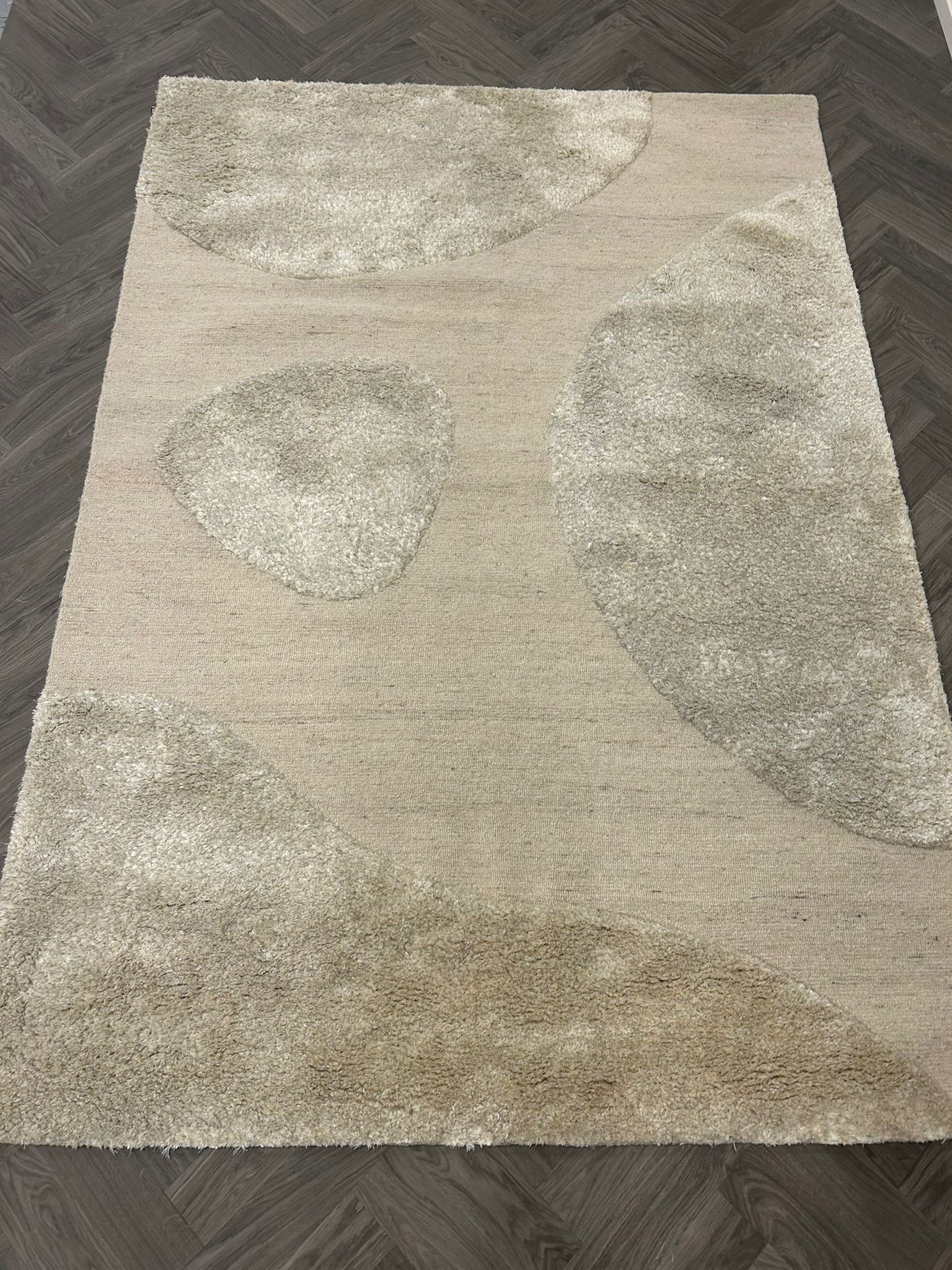 Montèl Graphics White 122 Vloerkleed - 200x290cm - aanzicht 1 - Vloerkleden Koning